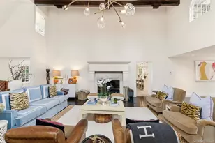 1347 Chicken Valley Rd, Upper Brookville, NY 11771 - Photo 10