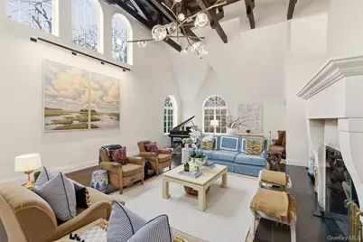 1347 Chicken Valley Road, Upper Brookville, NY 11771 - Photo 6