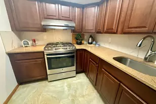 918 Wheeler Ave, Bronx, NY 10473 - Photo 4