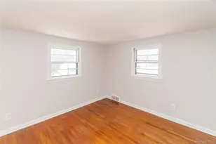 53 Westwood Dr, Newburgh, NY 12550 - Photo 24