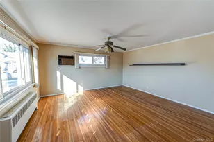 1433 Bowers Dr, Seaford, NY 11783 - Photo 2