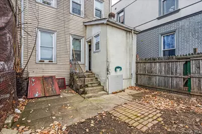 8921 129th Street, Richmond Hill, NY 11418 - Photo 6