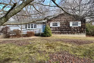 267 Woodhull Ave, Port Jefferson Station, NY 11776 - Photo 2