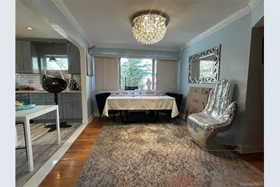 17 Molyneaux Road, Valley Stream, NY 11580 - Photo 10