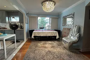 17 Molyneaux Rd, Valley Stream, NY 11580 - Photo 10