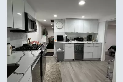 17 Molyneaux Road, Valley Stream, NY 11580 - Photo 22