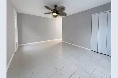 7 Carnaby Avenue, Coram, NY 11727 - Photo 10