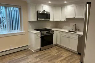 65 N Linwood Rd, Port Washington, NY 11050 - Photo 6