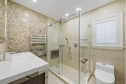 32 Everett, Lynbrook, NY 11563 - Photo 30