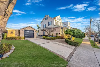 32 Everett, Lynbrook, NY 11563 - Photo 4