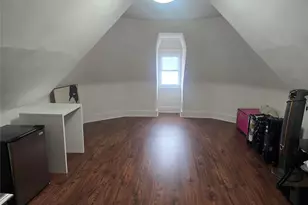 42-19 218th St, Bayside, NY 11361 - Photo 26