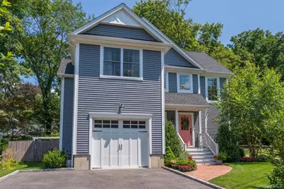 16 Soundview Road, Huntington, NY 11743 - Photo 1