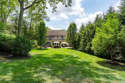 36 Rose Court, Northport, NY 11768 - Photo 8