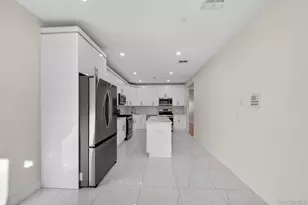 2 Bluefield Dr, Spring Valley, NY 10977 - Photo 18