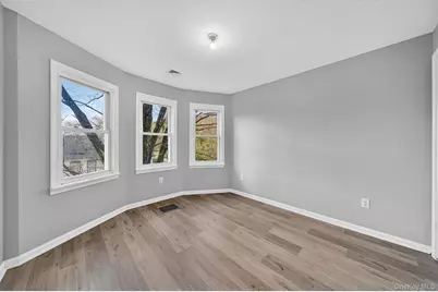 4 Lark Street, Washingtonville, NY 10992 - Photo 8