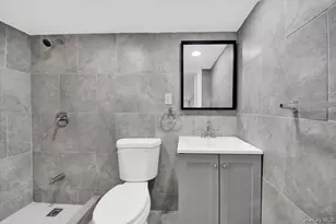 2886 Randall Ave, Bronx, NY 10465 - Photo 14