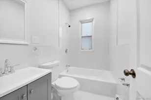 2886 Randall Ave, Bronx, NY 10465 - Photo 18