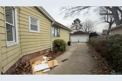 225 Church Street #2, Freeport, NY 11520 - Photo 6