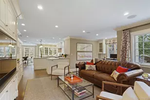 49 Moore Rd, Bronxville, NY 10708 - Photo 10