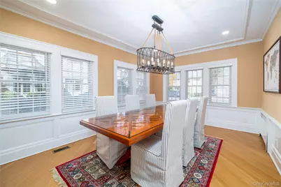 166 Princeton Road, Rockville Centre, NY 11570 - Photo 16