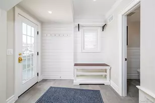 166 Princeton Rd, Rockville Centre, NY 11570 - Photo 12