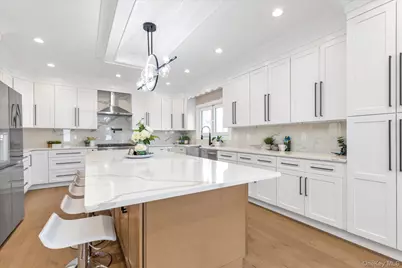 47 Tell Avenue, Deer Park, NY 11729 - Photo 8