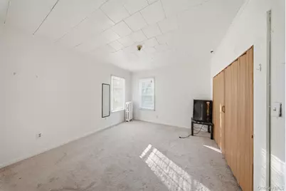 21 Ridge Street, Middletown, NY 10940 - Photo 24