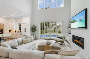 17 Happy Ln, Westhampton Beach, NY 11978 - Photo 4