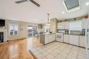 510 Albern Ave, Oceanside, NY 11572 - Photo 4