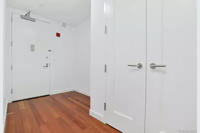 10 City Place #22G, White Plains, NY 10601 - Photo 4