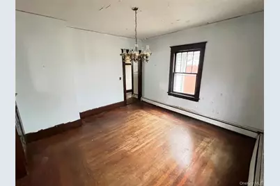 44 S Grand Avenue, Poughkeepsie, NY 12603 - Photo 4