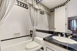 101 Wheatley Rd, Old Westbury, NY 11568 - Photo 26