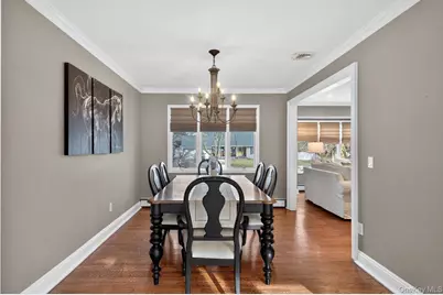 18 Canterbury Lane, Nesconset, NY 11767 - Photo 20