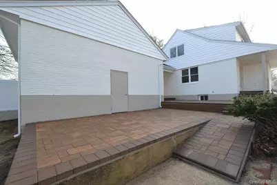 188 Ralph Avenue, Babylon, NY 11702 - Photo 32