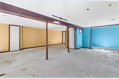 34 Andys Lane, Eastport, NY 11941 - Photo 24