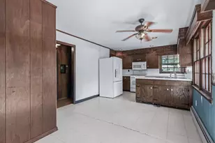 7 Romeo Ln, Commack, NY 11725 - Photo 8