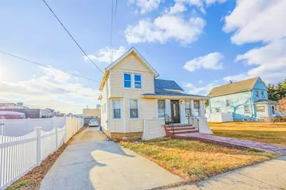 62 Westend Avenue, Freeport, NY 11520 - Photo 2