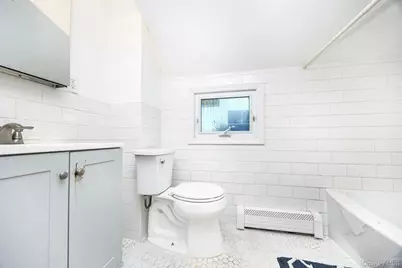 62 Westend Avenue, Freeport, NY 11520 - Photo 10