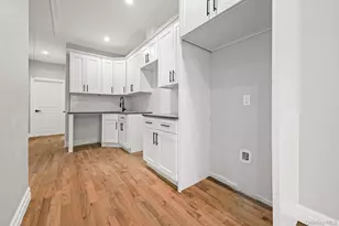 160-15 118th Rd, Jamaica, NY 11434 - Photo 6