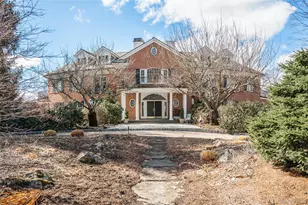 4 Springhouse Rd, Sloatsburg, NY 10974 - Photo 2