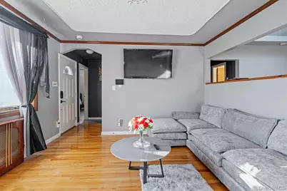 79 Centerwood Street, West Babylon, NY 11704 - Photo 8