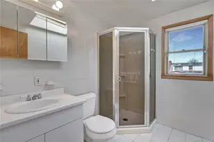 206 9th St, Hicksville, NY 11801 - Photo 18