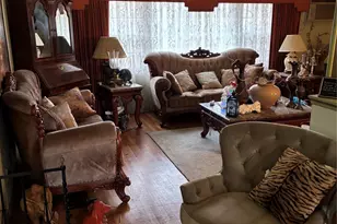 606 Blair Dr, Westbury, NY 11590 - Photo 4