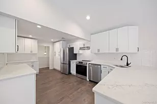 7 Lydia Dr, Wappingers Falls, NY 12590 - Photo 4