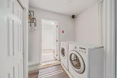 105 Arlington Street, Mineola, NY 11501 - Photo 26