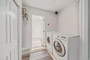 105 Arlington St, Mineola, NY 11501 - Photo 26