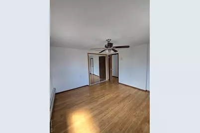 551B Vincent Avenue, Bronx, NY 10465 - Photo 4