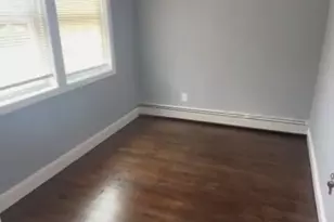 27 Brook Ave, Bay Shore, NY 11706 - Photo 6