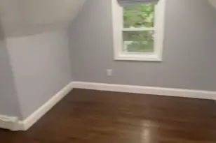 27 Brook Ave, Bay Shore, NY 11706 - Photo 8