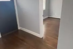 27 Brook Ave, Bay Shore, NY 11706 - Photo 10